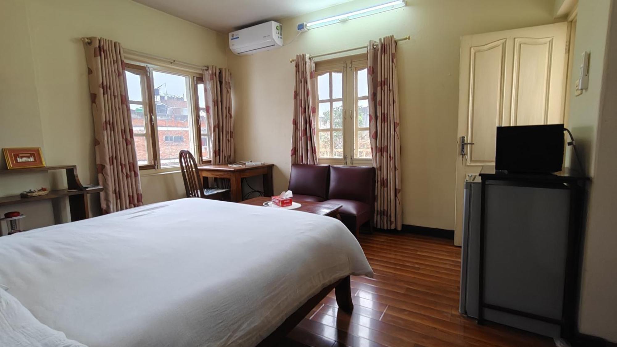 Rooftop Studio And 2Bhk Apartments In Kathmandu'S Most Happening Place Exterior photo